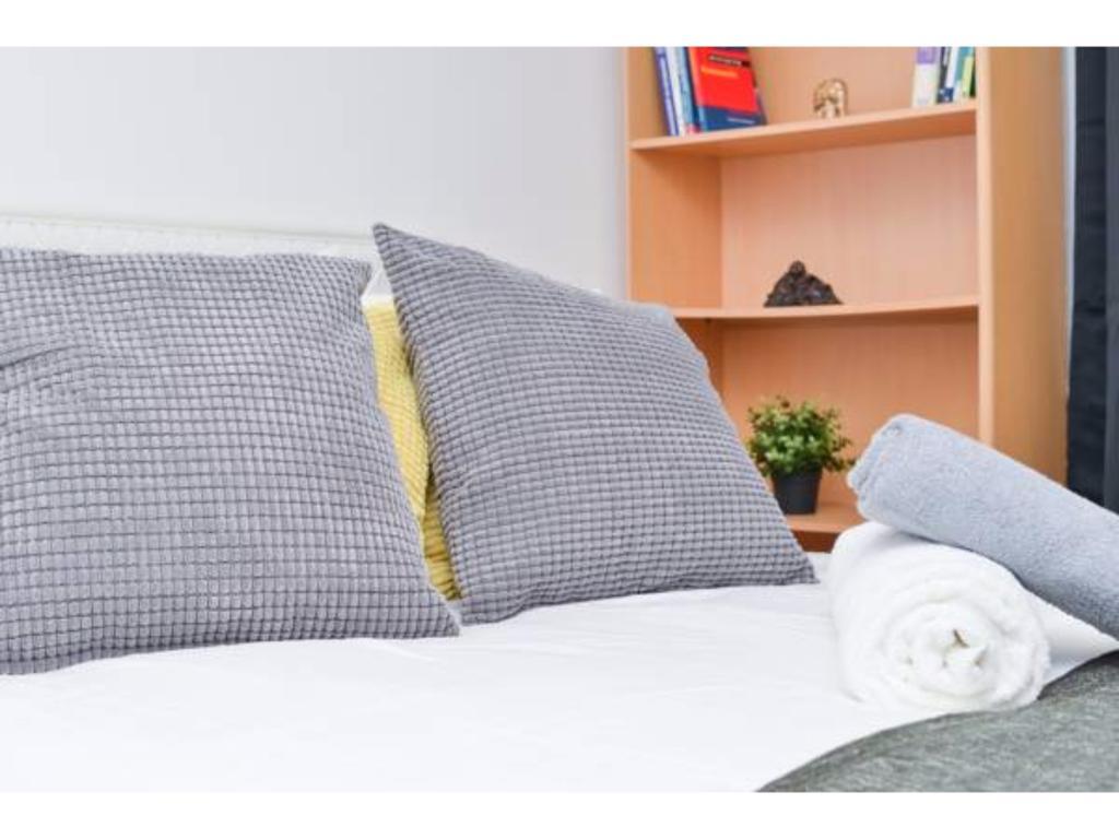 Raspberry Lodge Londra Dış mekan fotoğraf