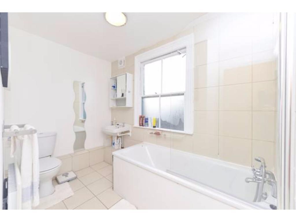 Raspberry Lodge Londra Dış mekan fotoğraf