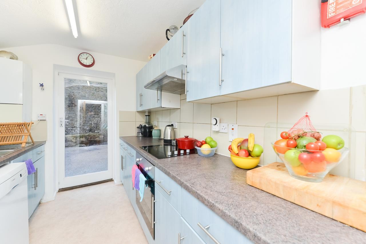 Raspberry Lodge Londra Dış mekan fotoğraf