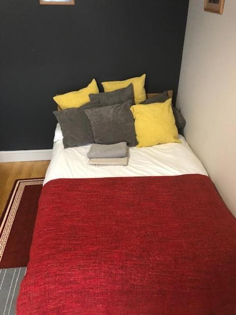 Raspberry Lodge Londra Dış mekan fotoğraf